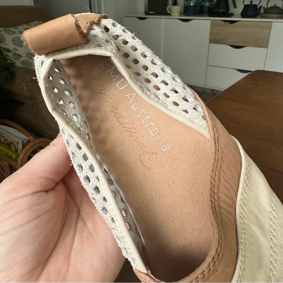 EMU AUSTRALIA MEROO SLIP ON FLATS SIZE 7 - Picture 11 of 16
